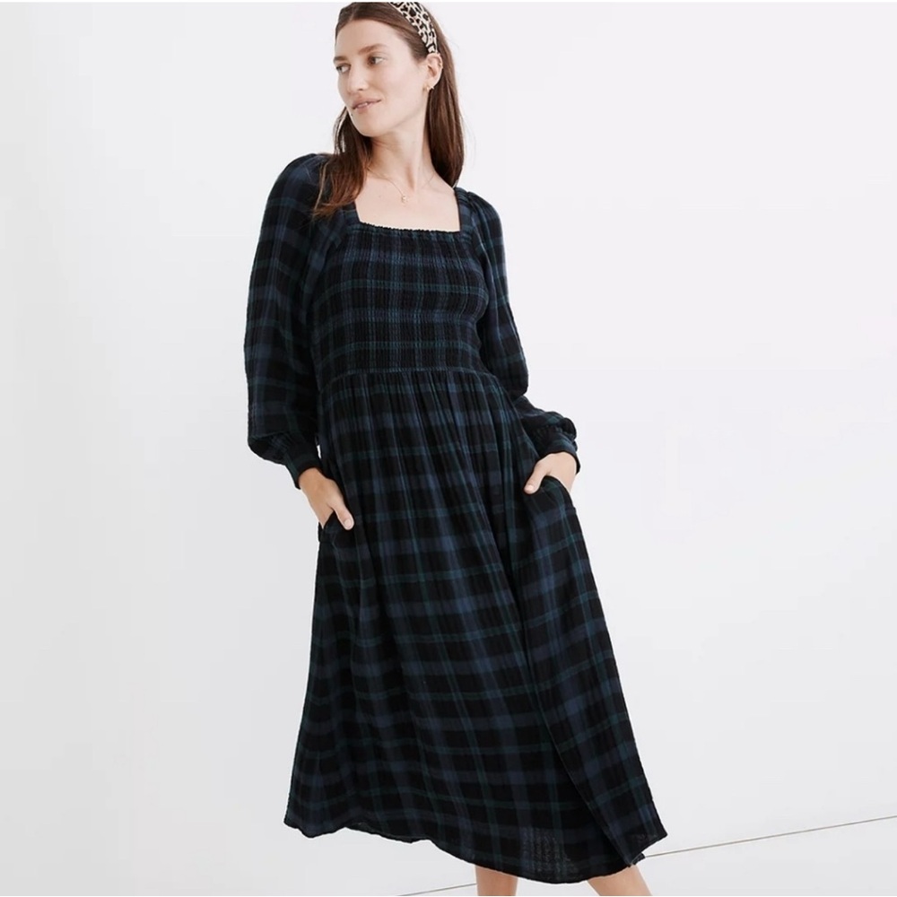 Lightspun Lucie Long-Sleeve Smocked Midi Dress in Livonia Plaid